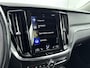 Volvo V60 Cross Country 2.0 B5 AWD Pro AUTOMAAT | LEDER | CAMERA | ELEKTRISCH VERSTELBARE STOELEN
