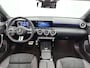 Mercedes-Benz A-klasse 180 Business Solution AMG | Nightpakket | Antidiefstalpakket URBAN GUARD PLUS | Panoramaschuifdak | Multibeam LED | Smartphone-integratie | Stoelverwarming voor |