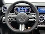 Mercedes-Benz A-klasse 180 Business Solution AMG | Nightpakket | Antidiefstalpakket URBAN GUARD PLUS | Panoramaschuifdak | Multibeam LED | Smartphone-integratie | Stoelverwarming voor |