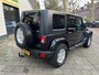 Jeep Wrangler Unlimited 3.8 Sahara Zwart