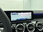 Mercedes-Benz A-klasse 180 Business Solution AMG | Nightpakket | Antidiefstalpakket URBAN GUARD PLUS | Smartphone Integratie | Panoramaschuifdak | MULTIBEAM LED | Stoelverwarming voor |