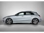 Mercedes-Benz A-klasse 180 Business Solution AMG | Nightpakket | Antidiefstalpakket URBAN GUARD PLUS | Smartphone Integratie | Panoramaschuifdak | MULTIBEAM LED | Stoelverwarming voor |