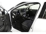 Renault Captur TCe 90 Intens | Easy Link Multimedia & Navigatie | LED Pure Vision | Camera | Parkeersensoren | Lichtmetalen Velgen 18" | Climate Control | Trekhaak