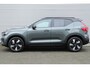 Volvo EX40 Single Motor Extended Range Plus 82 kWh | Demo Deal | Visual Park Assist incl. 360 Graden Camera | Zwart Dak | Microtech/Nubuck Bekleding | Getint Glas Achter | Stuurverwarming | Stoelverwarming | Adaptieve Cruise Control | Pilot Assist | Keyless Entry | Elektrische Achterklep | 19 Inch Lichtmetalen Velgen | Warmtepomp
