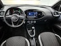 Toyota Aygo X 1.0 VVT-i MT Pulse | BTW Voertuig | Stoelverwarming | Achteruitrijcamera |