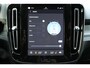 Volvo EX40 Single Motor Extended Range Plus | DEMO DEAL | Verwarmbare voorstoelen & stuurwiel | Warmtepomp | Premium audio by Harman Kardon | Adaptieve Cruise Control | Keyless | Elektrische Achterklep | 19 Inch Lichtmetalen Velgen |