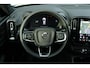 Volvo EX40 Single Motor Extended Range Plus | DEMO DEAL | Verwarmbare voorstoelen & stuurwiel | Warmtepomp | Premium audio by Harman Kardon | Adaptieve Cruise Control | Keyless | Elektrische Achterklep | 19 Inch Lichtmetalen Velgen |