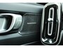 Volvo EX40 Single Motor Extended Range Plus | DEMO DEAL | Verwarmbare voorstoelen & stuurwiel | Warmtepomp | Premium audio by Harman Kardon | Adaptieve Cruise Control | Keyless | Elektrische Achterklep | 19 Inch Lichtmetalen Velgen |