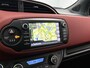 Toyota Yaris 1.5 Hybrid Bi-Tone | Uniek uitgevoerd | Navigatie | Parelmoer | Safety Pakket |