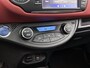 Toyota Yaris 1.5 Hybrid Bi-Tone | Uniek uitgevoerd | Navigatie | Parelmoer | Safety Pakket |