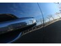 Volvo XC60 T6 AutomaatPlug-in hybrid AWD Plus Black Edition | 22 inch 5-Dubbel Spaaks Glossy Black / Diamond Cut Velgen | Luxe Lederen Bekleding | Extra Getint Glas Achterportieren En Bagageruimte | Grafisch Head-up Display | Elektrisch Glazen Panorama-Dak | Visual Park Assist Met Front "Fisheye" View | Electronic Climate Controle | Verwarmende Voorstoelen + Stuurwiel | Verwarmbare Buitenste Zitplaatsen Tweede Zitrij |
