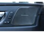 Volvo XC60 T6 AutomaatPlug-in hybrid AWD Plus Black Edition | 22 inch 5-Dubbel Spaaks Glossy Black / Diamond Cut Velgen | Luxe Lederen Bekleding | Extra Getint Glas Achterportieren En Bagageruimte | Grafisch Head-up Display | Elektrisch Glazen Panorama-Dak | Visual Park Assist Met Front "Fisheye" View | Electronic Climate Controle | Verwarmende Voorstoelen + Stuurwiel | Verwarmbare Buitenste Zitplaatsen Tweede Zitrij |