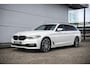BMW 5-Serie Touring 540i xDrive | Individual | Panodak | Comfortzetels | 4W Sturing | HUD | Trekhaak | 20 inch |