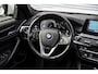 BMW 5-Serie Touring 540i xDrive | Individual | Panodak | Comfortzetels | 4W Sturing | HUD | Trekhaak | 20 inch |