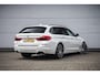 BMW 5-Serie Touring 540i xDrive | Individual | Panodak | Comfortzetels | 4W Sturing | HUD | Trekhaak | 20 inch |