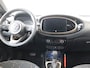 Toyota Aygo X 1.0 VVT-i S-CVT Envy | Half lederen bekleding | Achteruitrijcamera |