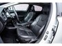 Volvo V40 1.5 T3 Dynamic Edition | Panoramadak | Stoelverwarming | DAB+ | Keyless Entry | Parkeer Camera | Harman Kardon | Lederen Bekleding |