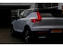 Volvo XC40 1.5 T5 262PK Plug in hybride R-Design*Perfect Onderh.*Pano/Elek. Trekhaak/Leder/Stoelverw./Stuurverw./Camera/LED/Standkachel/Keyless Entry+Go/Apple Carplay-Android/Parkeersens.V+A/19 inch LM*