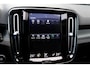 Volvo XC40 1.5 T5 262PK Plug in hybride R-Design*Perfect Onderh.*Pano/Elek. Trekhaak/Leder/Stoelverw./Stuurverw./Camera/LED/Standkachel/Keyless Entry+Go/Apple Carplay-Android/Parkeersens.V+A/19 inch LM*