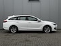 Hyundai i30 1.4 i-Drive / Airco / Navigatie / Trekhaak afneembaar / Stoelverwarming / Cruise Control / Achteruitrijcamera /