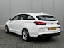 Hyundai i30 1.4 i-Drive / Airco / Navigatie / Trekhaak afneembaar / Stoelverwarming / Cruise Control / Achteruitrijcamera /