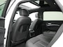 Audi E-tron 55 quattro Business edition Plus 95 kWh | Apple Carplay | Navigatie | Electr. glazen panoramadak | Electr.bedienbare voorstoelen | Voorstoelen verwarmd | Wifi | Achteruitrij camera | Parkeersensoren voor en achter |  Audi soundsyst