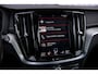Volvo V60 2.0 T8 Twin Engine AWD Polestar Engineered | Bowers & Wilkins | Panoramadak | Head Up Display | 360 Camera | Donker Glas | Gelamineerd Glas |