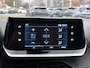 Peugeot 2008 1.2T Automaat 130pk Allure | Adaptieve Cruise Control | Keyless Entry | Stoelverwarming | Apple Carplay/Android Auto | Achteruitrijcamera