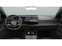 BMW 5-Serie 530e Trekhaak - Comfortstoelen - Elektrisch verwarmde voorstoelen - Driving Assistant Professional - Head up - Parking Assistant Plus - Active Guard - Akoestische voetgangersbescherming - Comfort Access -