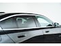 BMW 5-Serie 530e Trekhaak - Comfortstoelen - Elektrisch verwarmde voorstoelen - Driving Assistant Professional - Head up - Parking Assistant Plus - Active Guard - Akoestische voetgangersbescherming - Comfort Access -