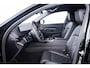 BMW 5-Serie 530e Trekhaak - Comfortstoelen - Elektrisch verwarmde voorstoelen - Driving Assistant Professional - Head up - Parking Assistant Plus - Active Guard - Akoestische voetgangersbescherming - Comfort Access -