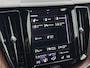 Volvo XC60 2.0 Recharge T6 AWD Business Pro | Panoramadak | Leder | Trekhaak | Camera |
