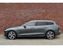 Volvo V60 T6 350PK Plug-in hybrid AWD Ultra Bright | Lounge | 19'' | Bowers & Wilkins | 360 Camera | Massage | Voorraadvoordeel |