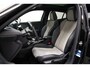Peugeot e-2008 EV GT-Line 50 kWh 3-Fase [ Panoramadak Camera Stoelverwarming ]