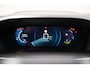Peugeot e-2008 EV GT-Line 50 kWh 3-Fase [ Panoramadak Camera Stoelverwarming ]