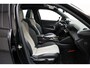 Peugeot e-2008 EV GT-Line 50 kWh 3-Fase [ Panoramadak Camera Stoelverwarming ]