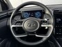 Hyundai Tucson 1.6 T-GDI HEV Comfort Smart / NL auto 230 pk  / Afneembare Trekhaak 1650 kg Trekgewicht  / Stoel en Stuur verwarming / Climate control 3 zones / 17"LM / Electrisch bedienbare achterklep /