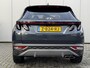 Hyundai Tucson 1.6 T-GDI HEV Comfort Smart / NL auto 230 pk  / Afneembare Trekhaak 1650 kg Trekgewicht  / Stoel en Stuur verwarming / Climate control 3 zones / 17"LM / Electrisch bedienbare achterklep /