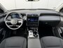 Hyundai Tucson 1.6 T-GDI HEV Comfort Smart / NL auto 230 pk  / Afneembare Trekhaak 1650 kg Trekgewicht  / Stoel en Stuur verwarming / Climate control 3 zones / 17"LM / Electrisch bedienbare achterklep /