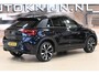 Volkswagen T-Roc 1.5 TSI 150pk R-Line | IQ. Light | Camera | Trekhaak | 100% (Dealer) onderhouden label