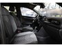 Volkswagen T-Roc 1.5 TSI 150pk R-Line | IQ. Light | Camera | Trekhaak | 100% (Dealer) onderhouden label