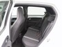 Volkswagen Up! 1.0 up! R-Line | Achteruitrijcamera | Cruise Control | Stoelverwarming | ECC | Zwarte Hemel | 17 Inch | 23.078 Km!
