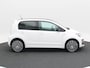 Volkswagen Up! 1.0 up! R-Line | Achteruitrijcamera | Cruise Control | Stoelverwarming | ECC | Zwarte Hemel | 17 Inch | 23.078 Km!
