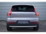 Volvo XC40 2.0 B4 Business Edition | 2000 kg trekgewicht | Extra getint glas | Adaptieve cruise control | 19" Lichtmetalen velgen |