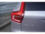 Volvo XC40 2.0 B4 Business Edition | 2000 kg trekgewicht | Extra getint glas | Adaptieve cruise control | 19" Lichtmetalen velgen |