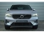 Volvo XC40 2.0 B4 Business Edition | 2000 kg trekgewicht | Extra getint glas | Adaptieve cruise control | 19" Lichtmetalen velgen |