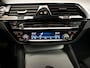 BMW 5-Serie Touring 540i xDrive High Executive (CARPLAY,NAVI,SFEER VERLICHTING,LED,ALCANTARA,STOELVERWARMING,360 CAMERA,GETINT)