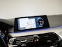 BMW 5-Serie Touring 540i xDrive High Executive (CARPLAY,NAVI,SFEER VERLICHTING,LED,ALCANTARA,STOELVERWARMING,360 CAMERA,GETINT)