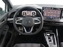 Volkswagen Golf 1.5 eHybrid GTE | Panoramadak | Trekhaak wegklapbaar | Matrix LED | 360° camera | Black style |