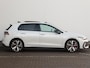 Volkswagen Golf 1.5 eHybrid GTE | Panoramadak | Trekhaak wegklapbaar | Matrix LED | 360° camera | Black style |